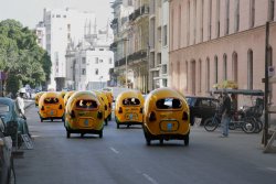 Cocotaxi convoy, Havana