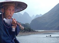 Pipe smoker, Li River