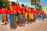 That Louang festival